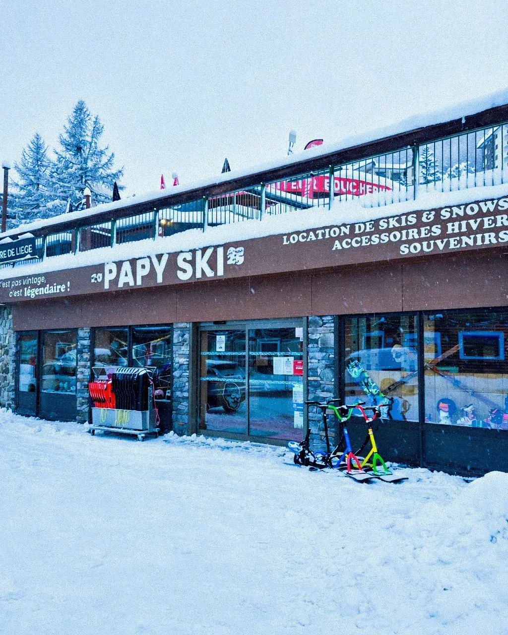 Magasin Papy Ski sous la neige, Orcières Merlette